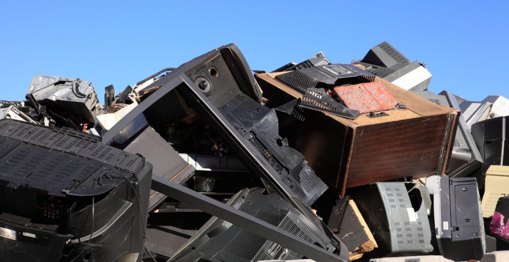 Electronic Restoration: The Solution to the Growing E-Waste Crisis