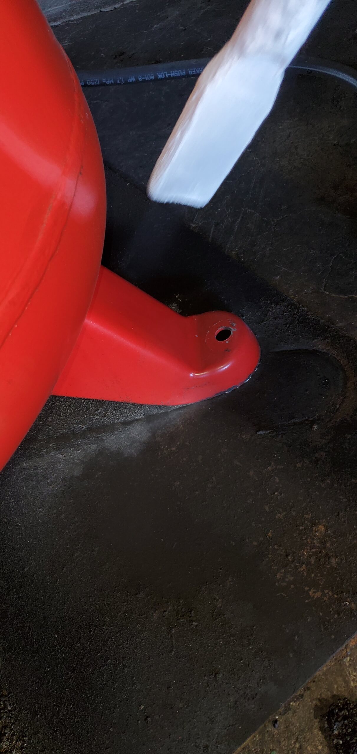 Metal canister returned to bare metal after dry ice blasting service in Columbus, OH